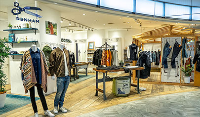 DENHAM CANAL CITY HAKATA